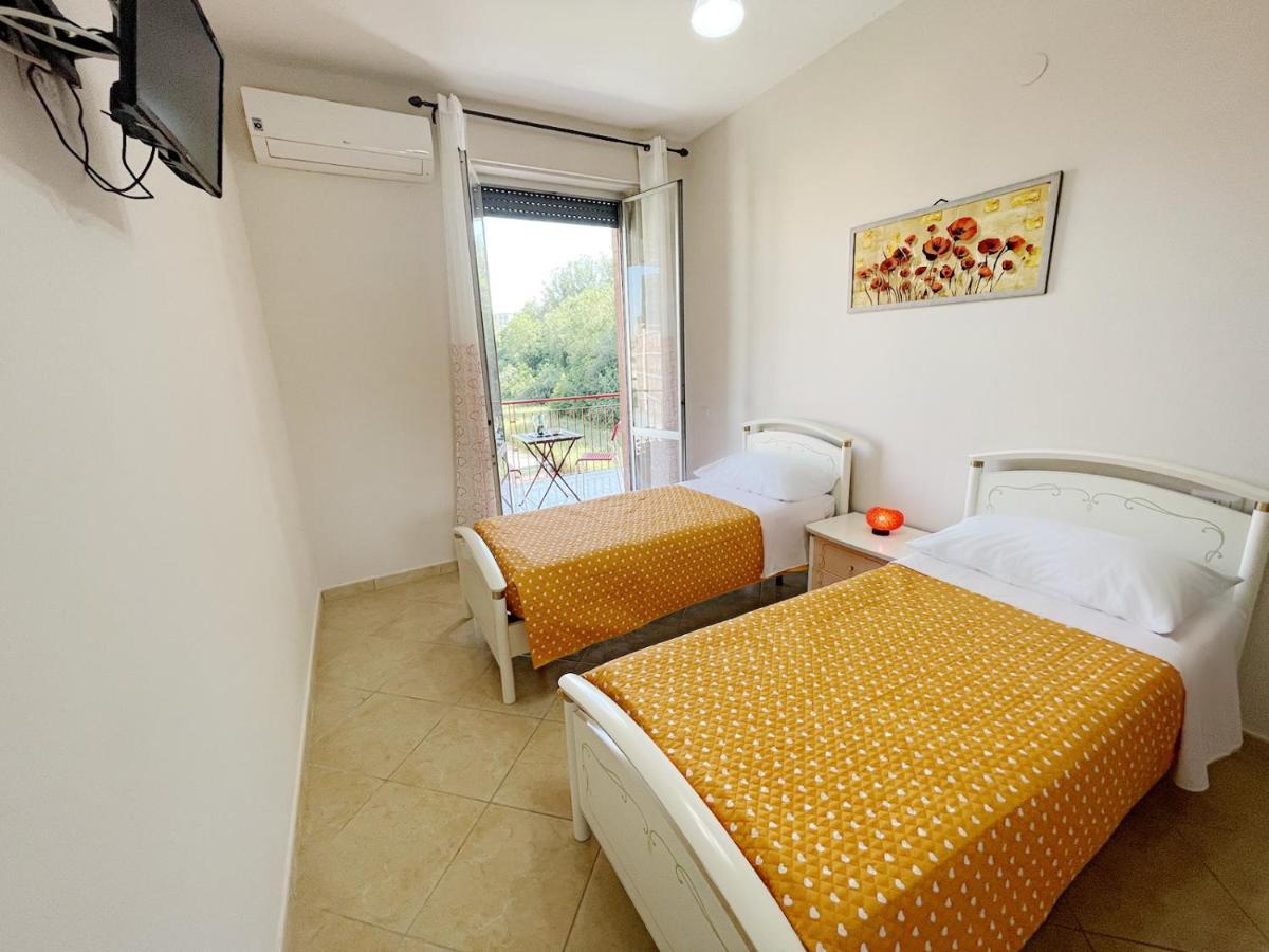 Flavia Apartment Castellammare di Stabia Buitenkant foto