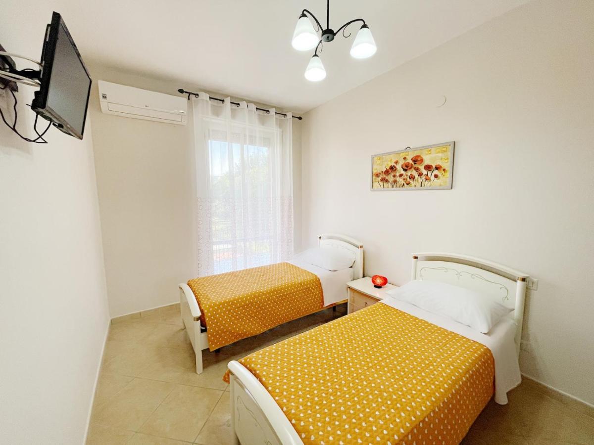 Flavia Apartment Castellammare di Stabia Buitenkant foto