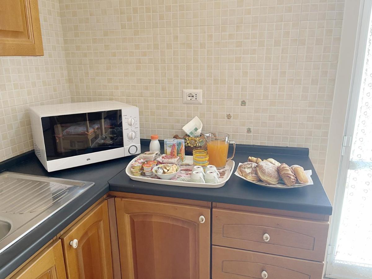 Flavia Apartment Castellammare di Stabia Buitenkant foto